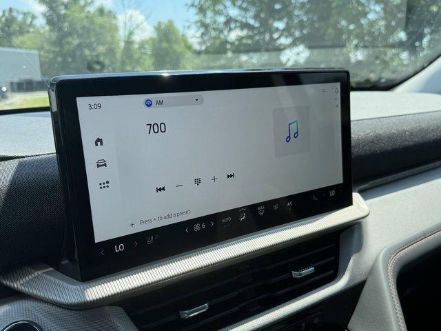 new 2025 Ford Explorer car, priced at $48,499