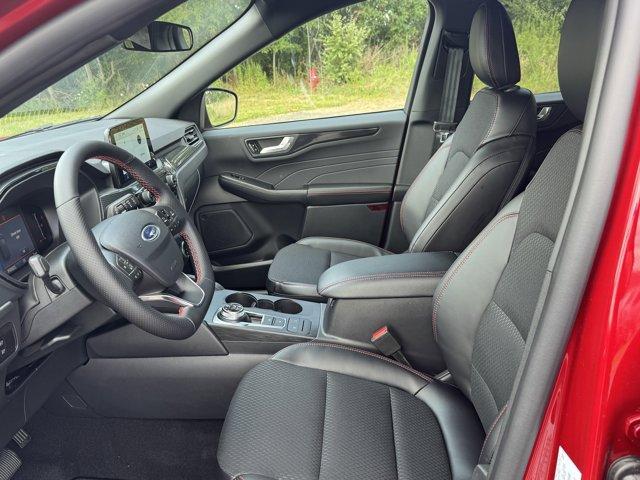 new 2025 Ford Escape car, priced at $30,250