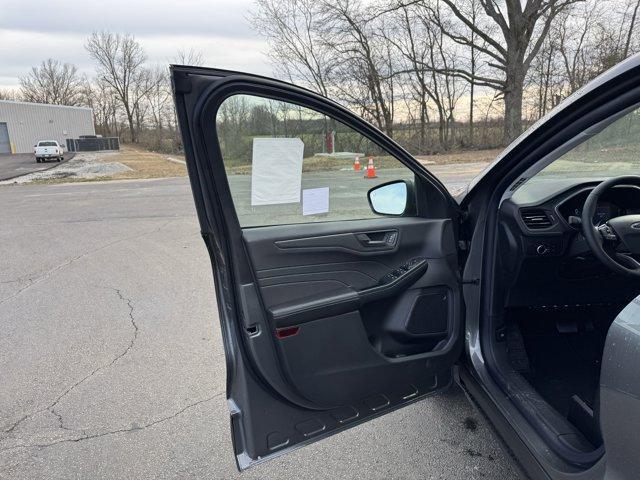 new 2025 Ford Escape car, priced at $25,066