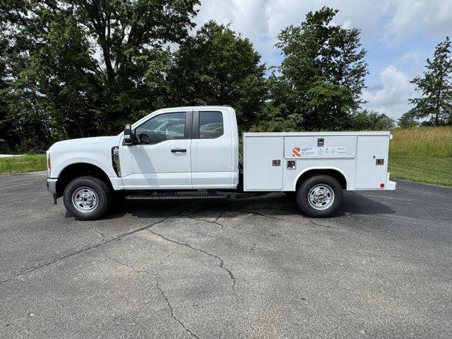 new 2025 Ford F-250 car, priced at $62,233