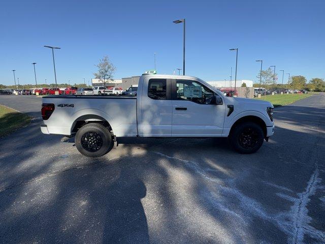 new 2025 Ford F-150 car, priced at $47,630