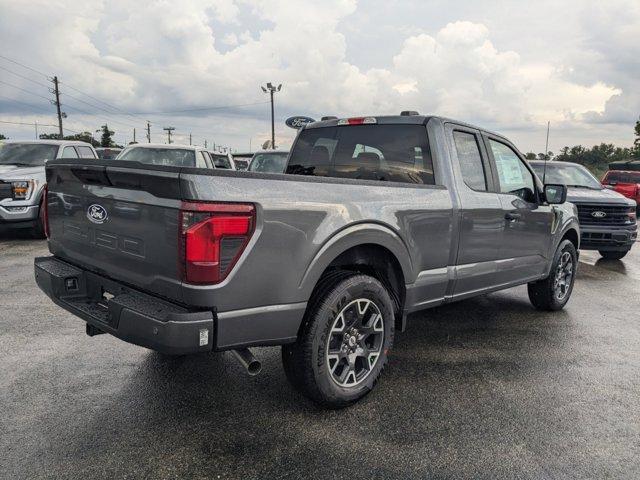 new 2024 Ford F-150 car, priced at $44,669