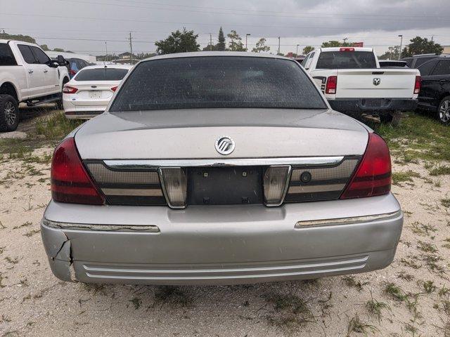used 2008 Mercury Grand Marquis car, priced at $5,850
