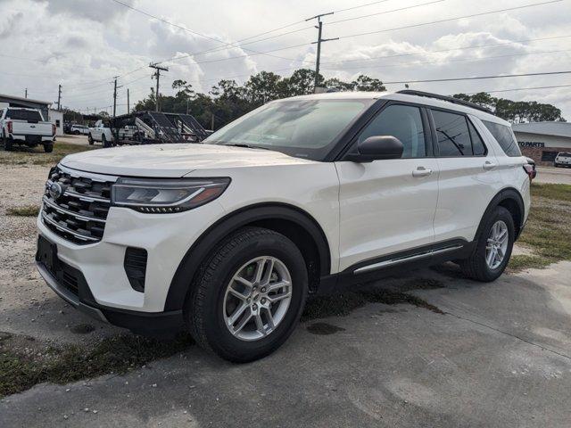 new 2025 Ford Explorer car, priced at $39,773