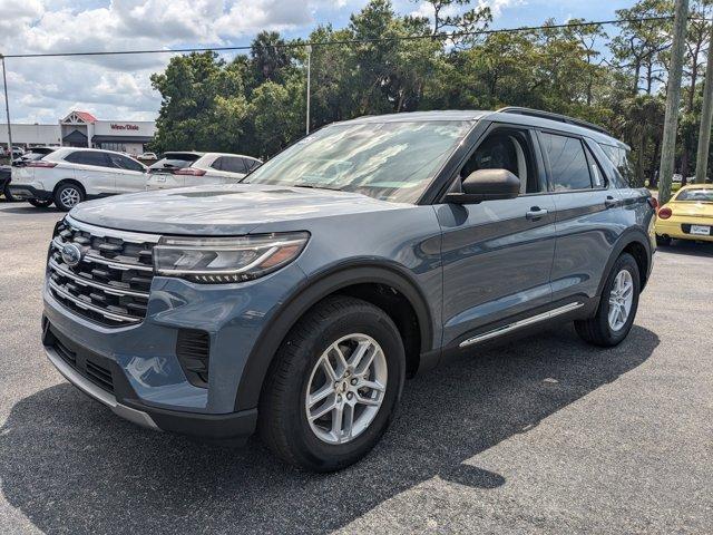 new 2025 Ford Explorer car, priced at $35,984