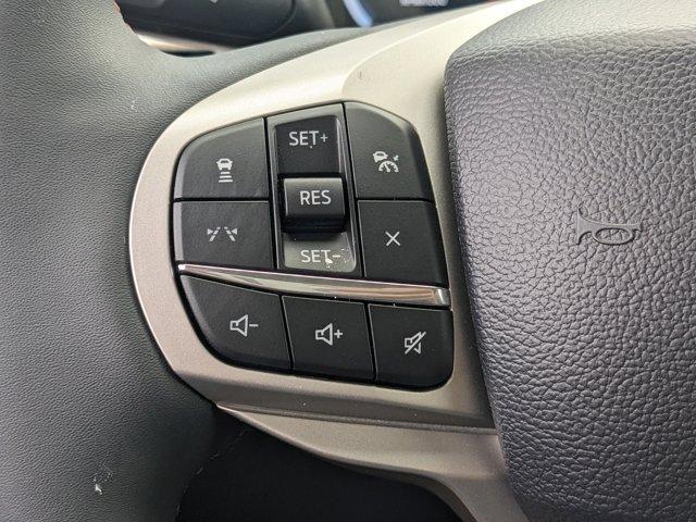 new 2025 Ford Explorer car, priced at $35,984
