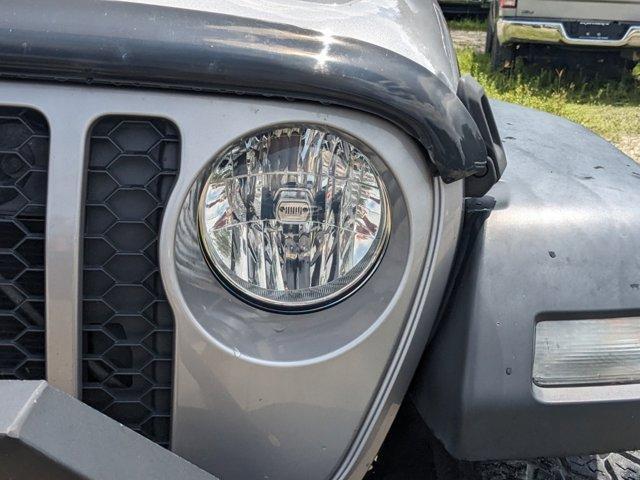 used 2020 Jeep Gladiator car, priced at $26,384