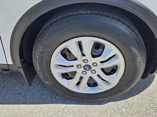 used 2022 Ford Escape car, priced at $13,900