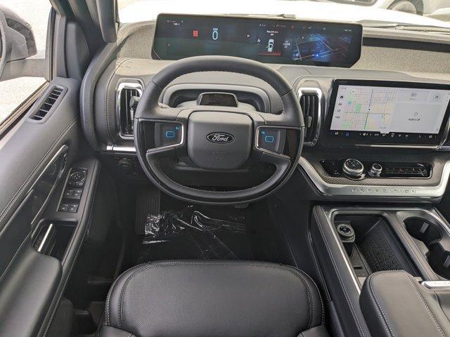 new 2025 Ford Expedition car, priced at $81,735