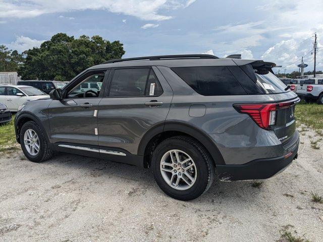 new 2025 Ford Explorer car, priced at $43,984