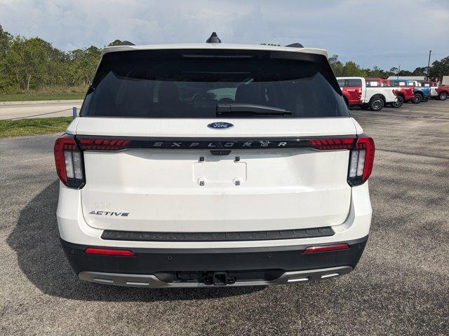 new 2025 Ford Explorer car, priced at $42,333