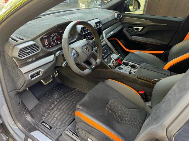 used 2024 Lamborghini Urus car, priced at $319,988