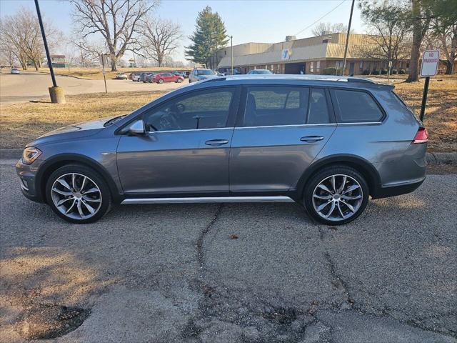 used 2019 Volkswagen Golf Alltrack car, priced at $18,988