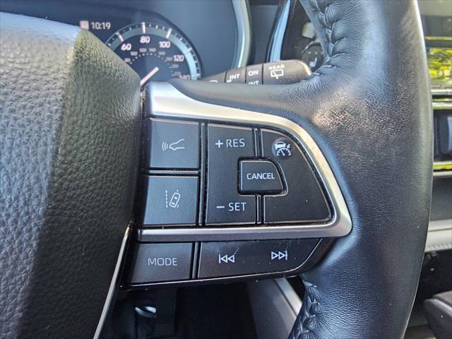 used 2020 Toyota Highlander car, priced at $27,988