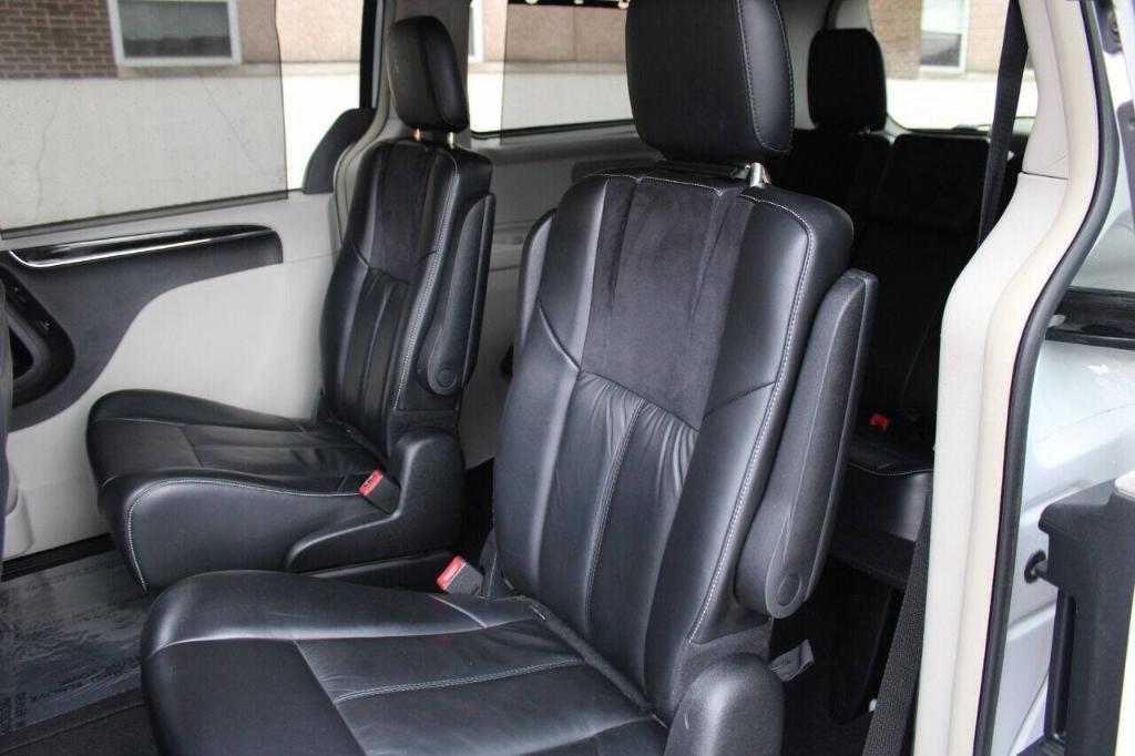 used 2014 Chrysler Town & Country car, priced at $11,988