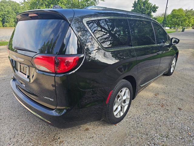 used 2020 Chrysler Pacifica car