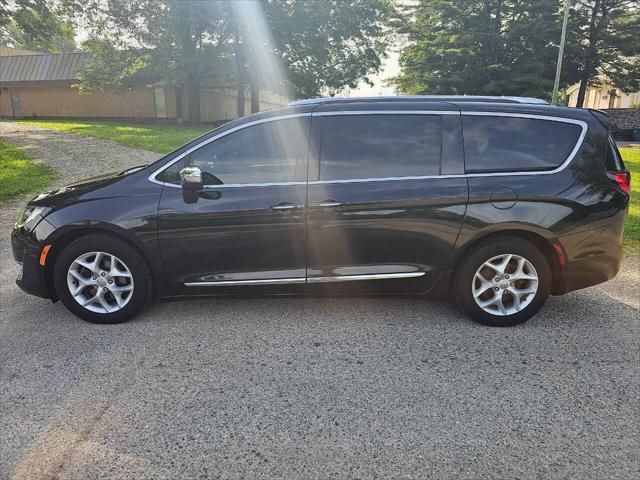 used 2020 Chrysler Pacifica car