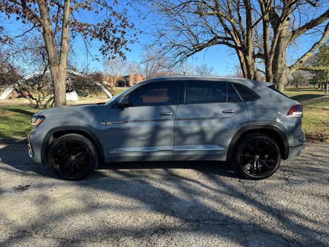 used 2021 Volkswagen Atlas Cross Sport car, priced at $33,988