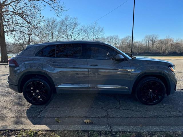 used 2021 Volkswagen Atlas Cross Sport car, priced at $33,988