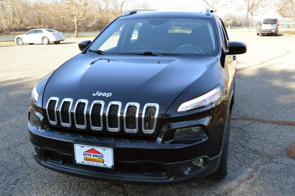 used 2017 Jeep Cherokee car, priced at $13,988