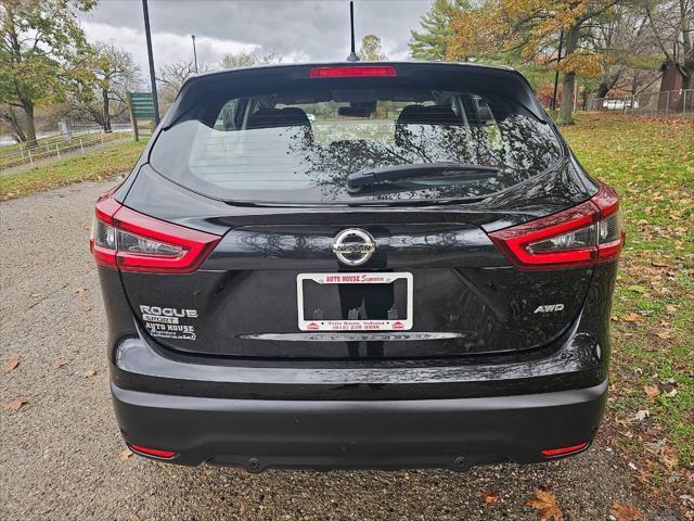 used 2020 Nissan Rogue Sport car, priced at $17,988