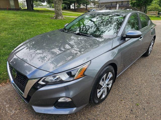 used 2019 Nissan Altima car