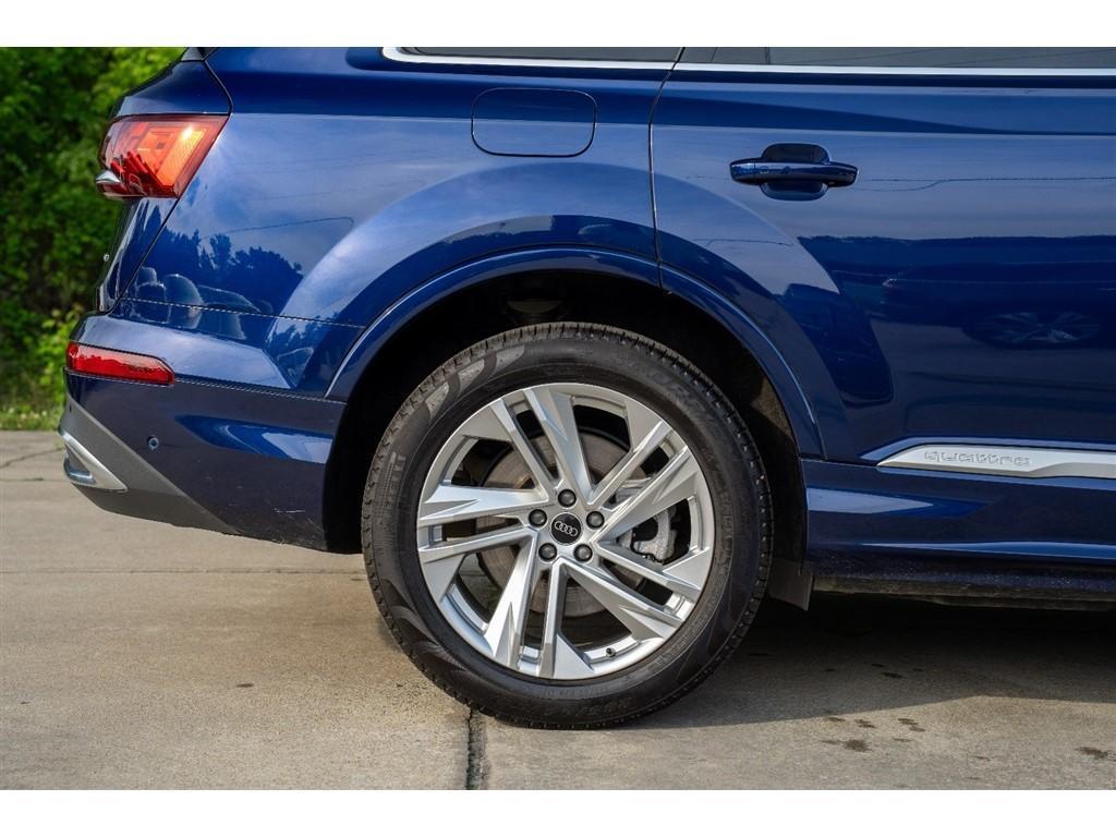 used 2022 Audi Q7 car, priced at $34,995