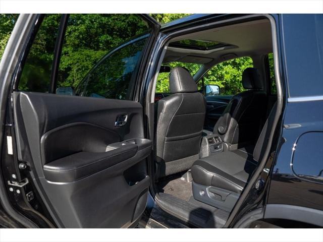 used 2016 Honda Pilot car, priced at $15,995