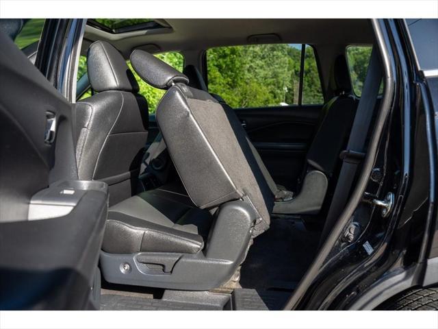 used 2016 Honda Pilot car, priced at $15,995
