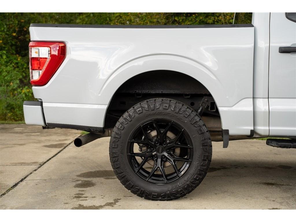 used 2022 Ford F-150 car, priced at $32,995