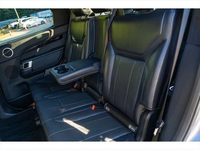 used 2019 Land Rover Discovery car, priced at $15,995