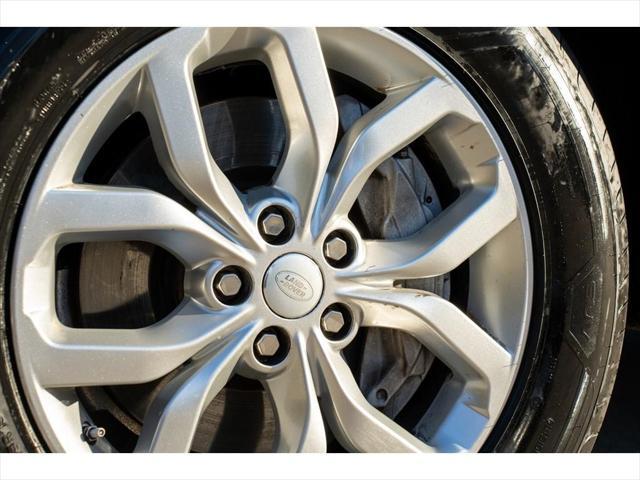 used 2019 Land Rover Discovery car, priced at $15,995