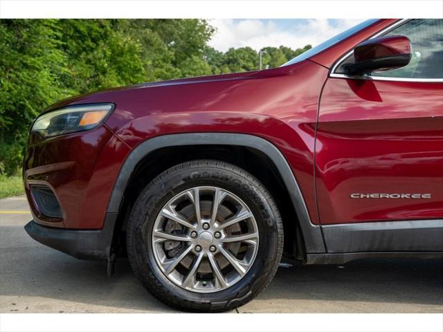 used 2019 Jeep Cherokee car, priced at $12,995