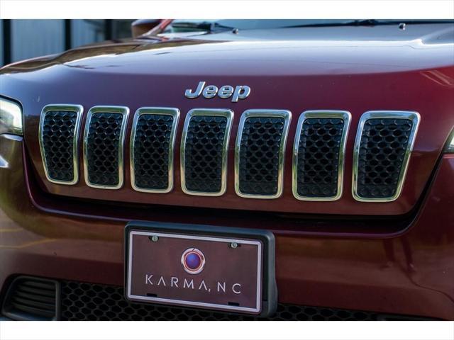 used 2019 Jeep Cherokee car, priced at $12,995