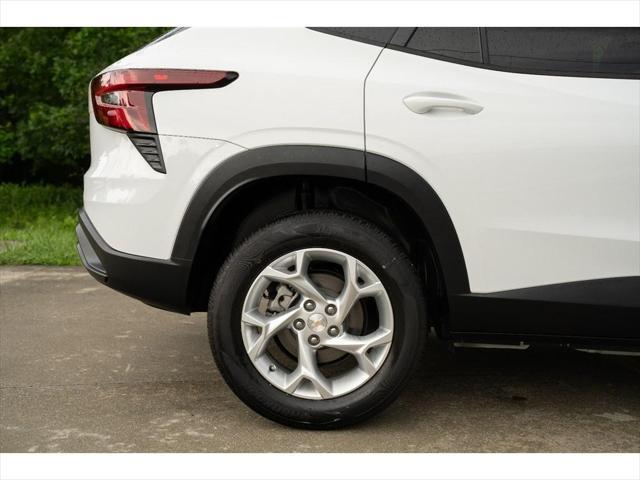 used 2024 Chevrolet Trax car, priced at $20,995