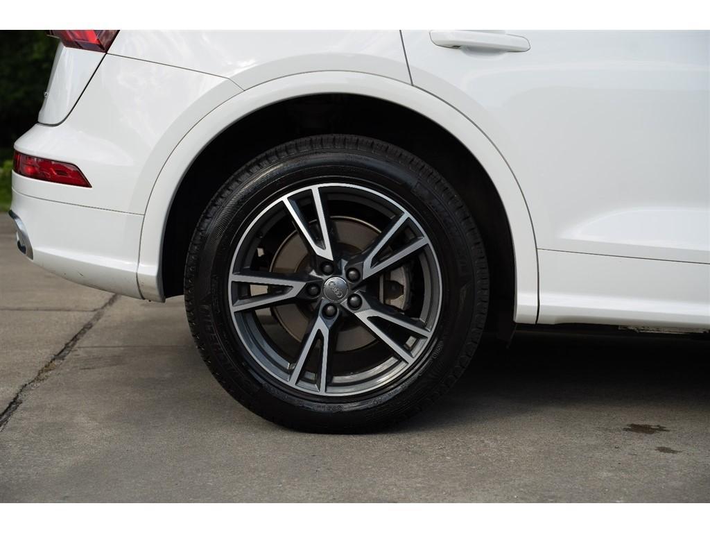 used 2020 Audi Q5 car, priced at $19,995