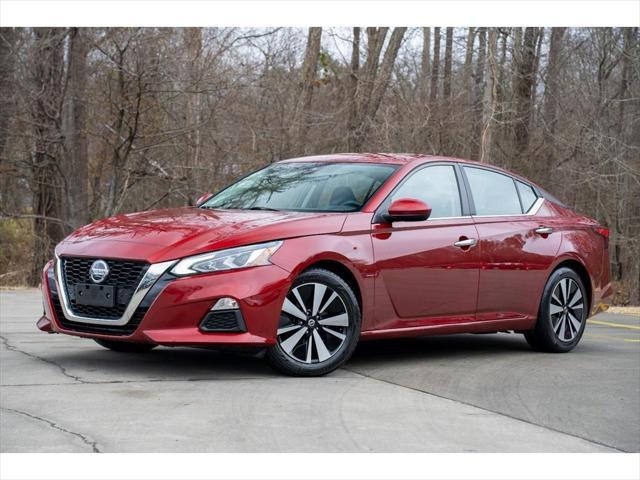 used 2022 Nissan Altima car, priced at $17,995