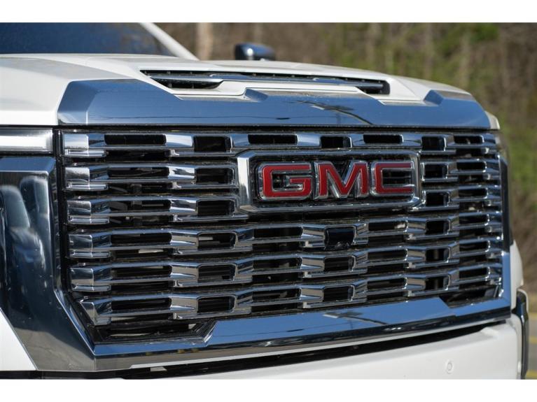 used 2024 GMC Sierra 2500 car, priced at $104,995