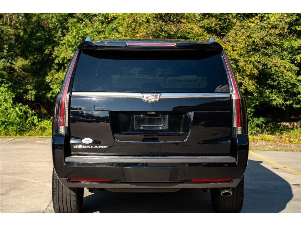 used 2017 Cadillac Escalade car, priced at $26,995