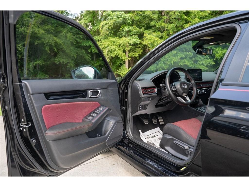 used 2022 Honda Civic Si car, priced at $30,900