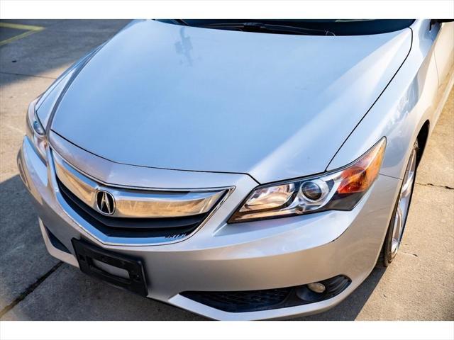 used 2014 Acura ILX car, priced at $13,995