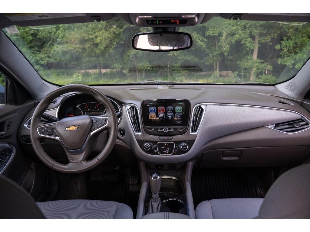 used 2018 Chevrolet Malibu car, priced at $13,995