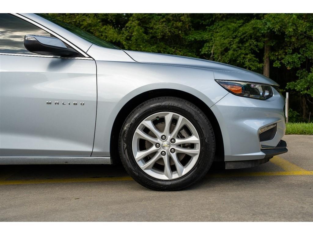 used 2018 Chevrolet Malibu car, priced at $13,995
