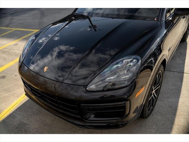 used 2020 Porsche Cayenne car, priced at $59,995