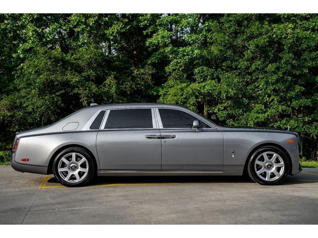 used 2019 Rolls-Royce Phantom car, priced at $279,995