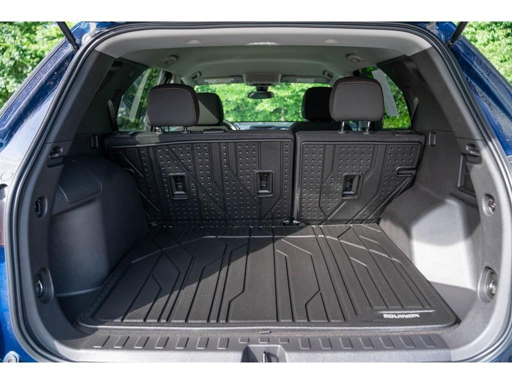 used 2023 Chevrolet Equinox car, priced at $22,995