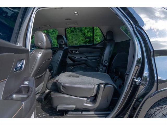 used 2020 Chevrolet Traverse car, priced at $25,500