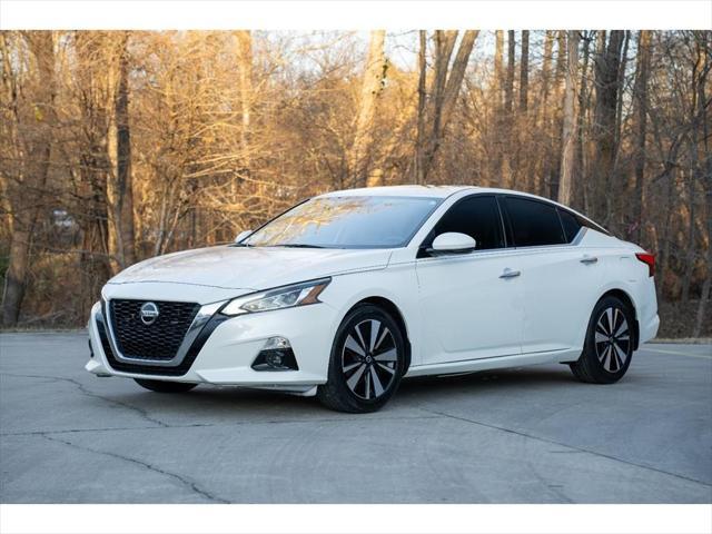 used 2020 Nissan Altima car, priced at $15,995