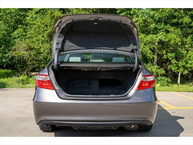 used 2017 Toyota Camry Hybrid car, priced at $13,995