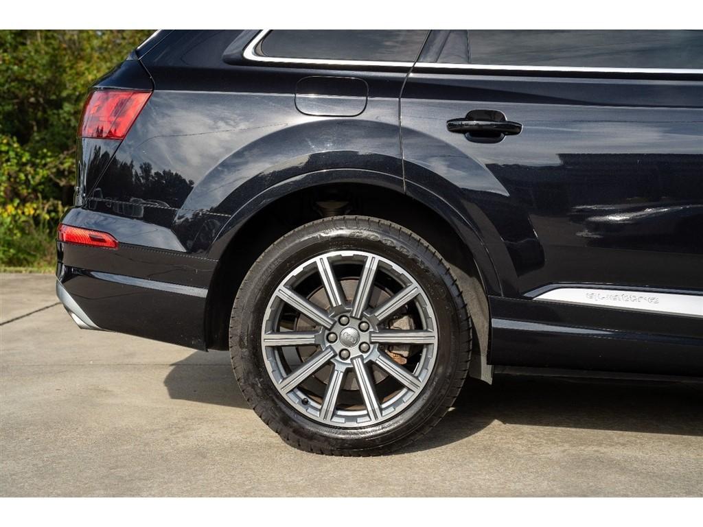 used 2019 Audi Q7 car, priced at $16,995